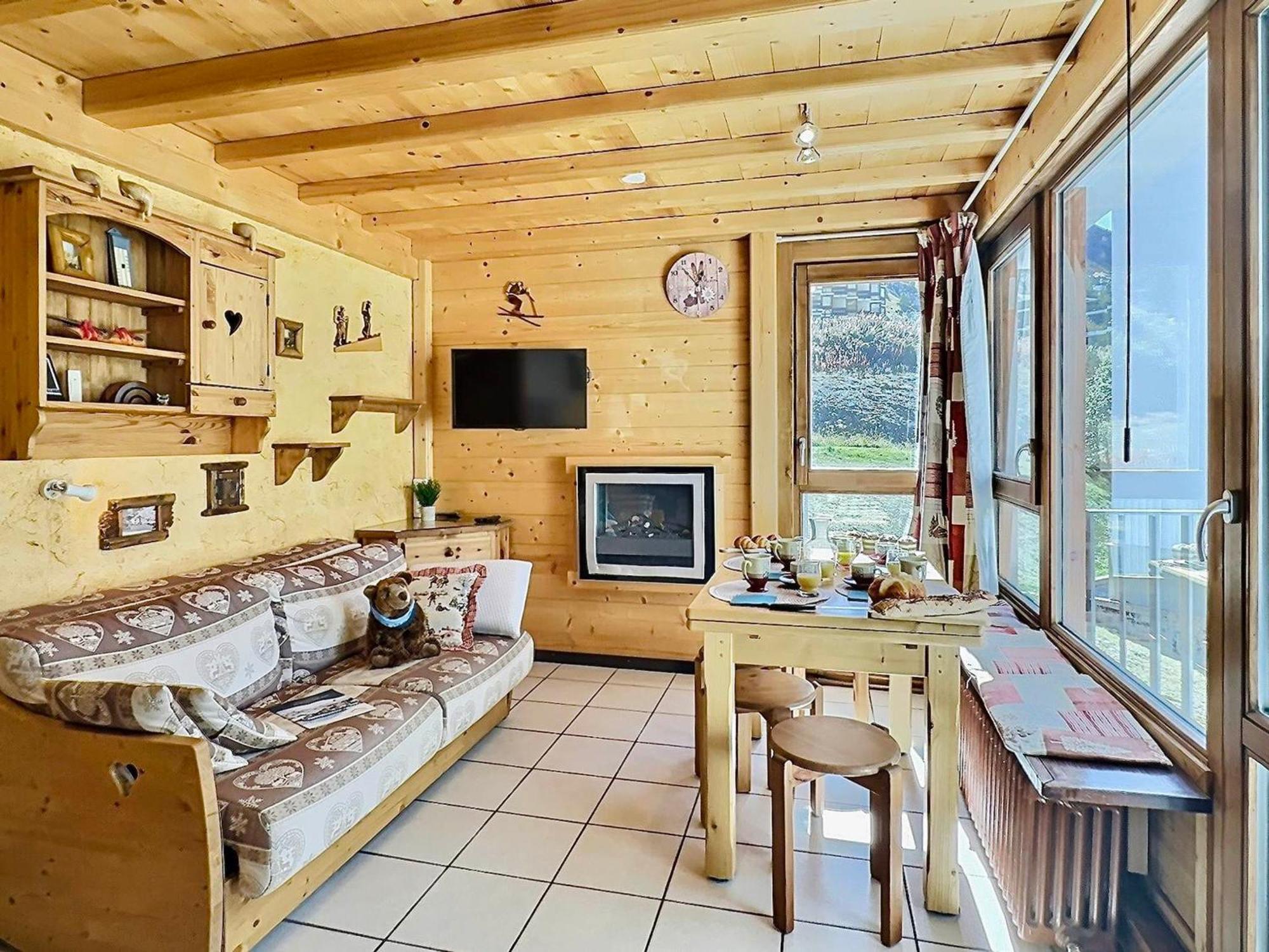 Pour 4 Avec Balcon A Tignes-le Lavachet - Fr-1-411-746 *